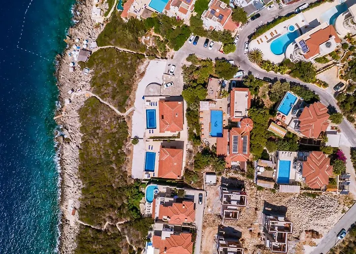 Hotel La Kumsal Denize Sifir Ve Oezel Havuzlu 4*