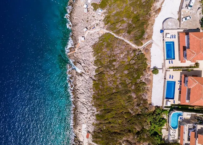 Hotel La Kumsal Denize Sifir Ve Oezel Havuzlu Kaş